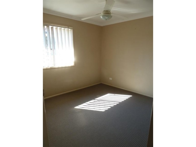 17  Araluen Street, Carindale QLD 4152