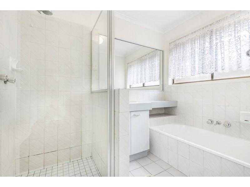 9 Duck Street, Birkdale QLD 4159