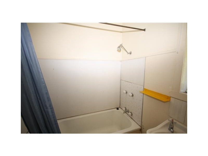 2/160 Gallipoli Rd, Carina Heights QLD 4152