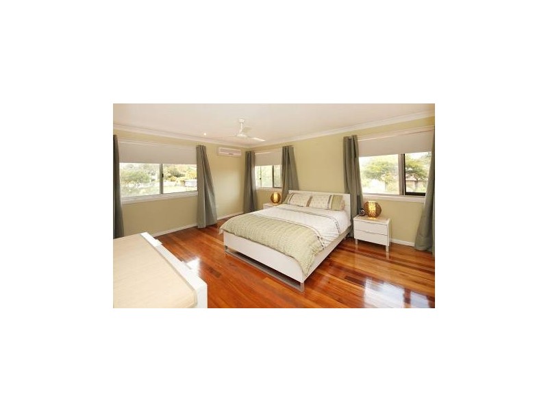 24 Avenell Street, Wishart QLD 4122