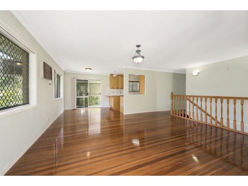 107 GRANADILLA STREET, Macgregor QLD 4109