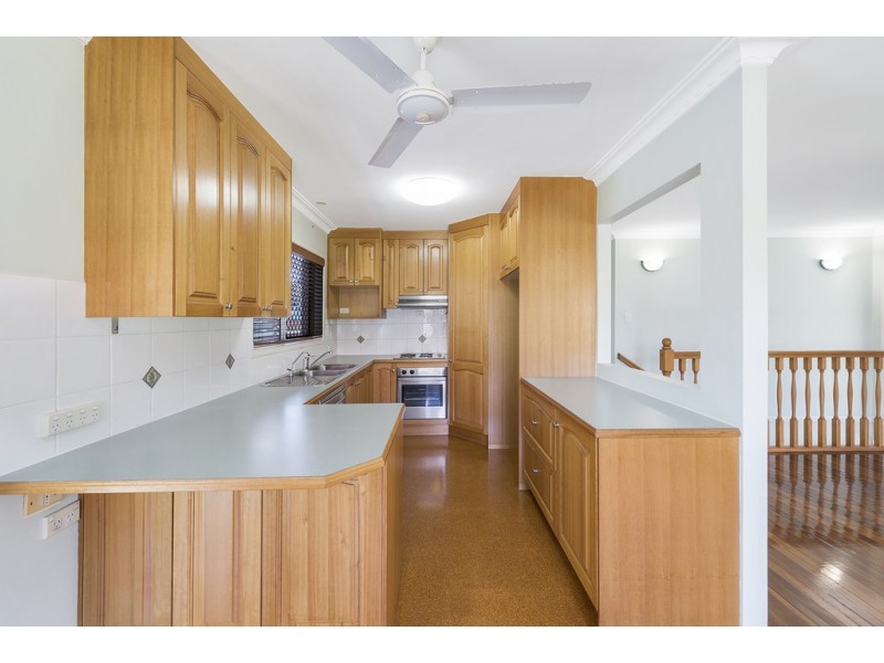 107 GRANADILLA STREET, Macgregor QLD 4109