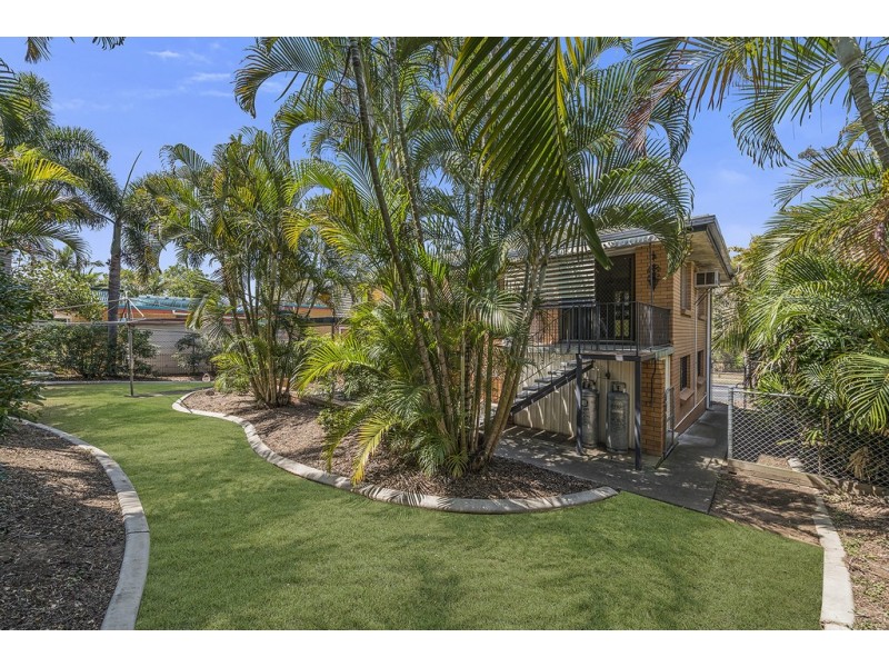 107 GRANADILLA STREET, Macgregor QLD 4109