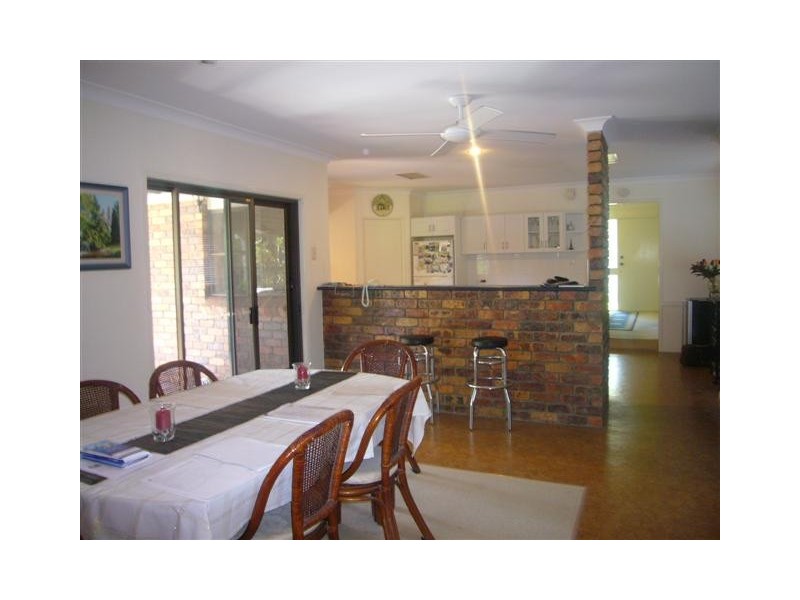 48 Briarwood Street, Carindale QLD 4152