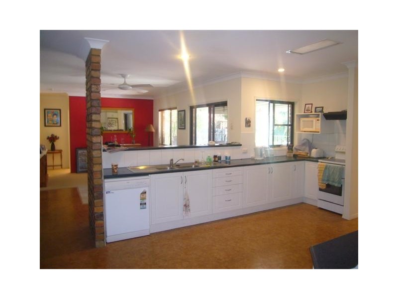 48 Briarwood Street, Carindale QLD 4152