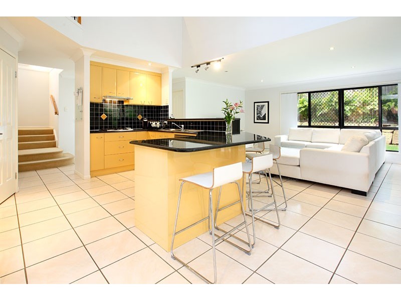 50 Kenilworth Place, Carindale QLD 4152