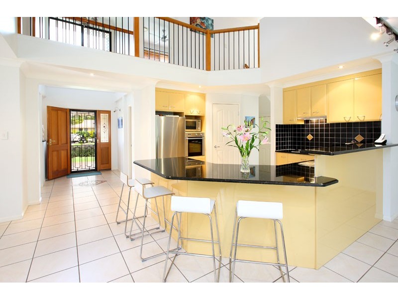 50 Kenilworth Place, Carindale QLD 4152