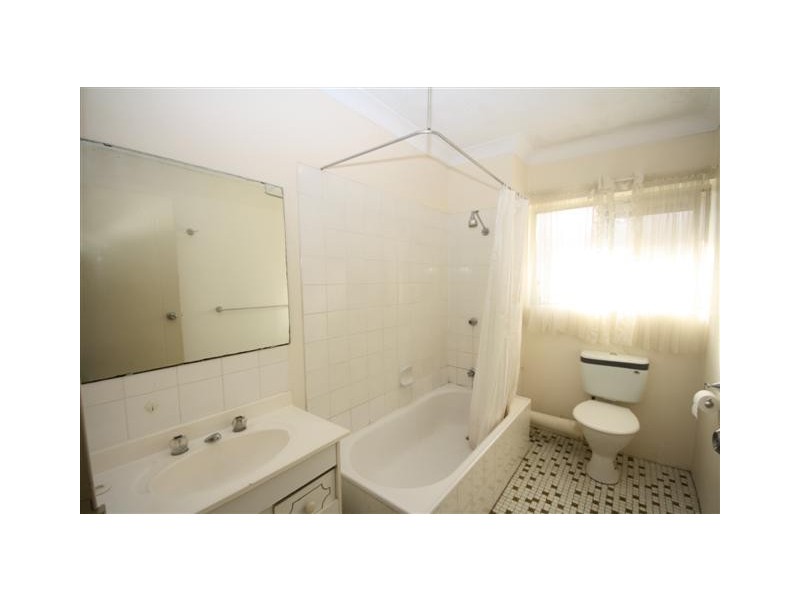 5/9 Pembroke, Carina QLD 4152