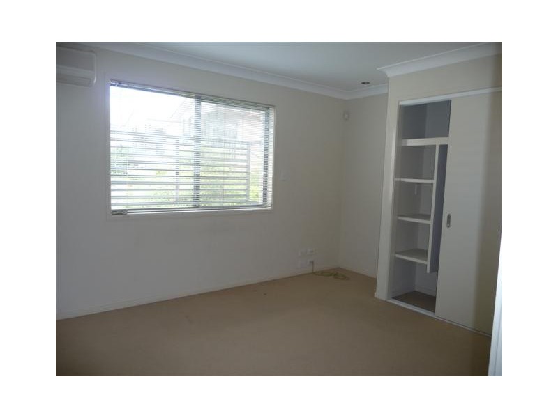 4/29 Edmond, Carina QLD 4152