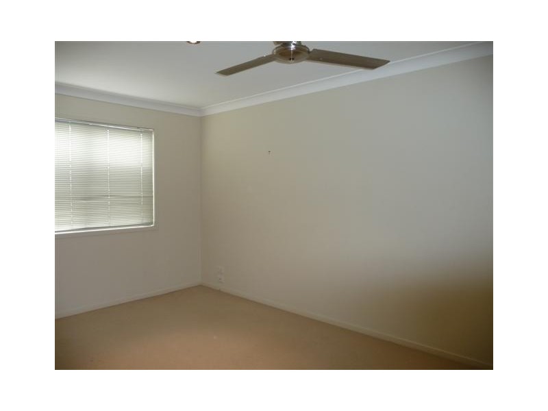 4/29 Edmond, Carina QLD 4152