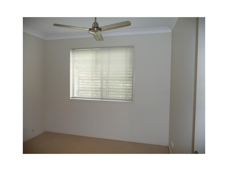 4/29 Edmond, Carina QLD 4152