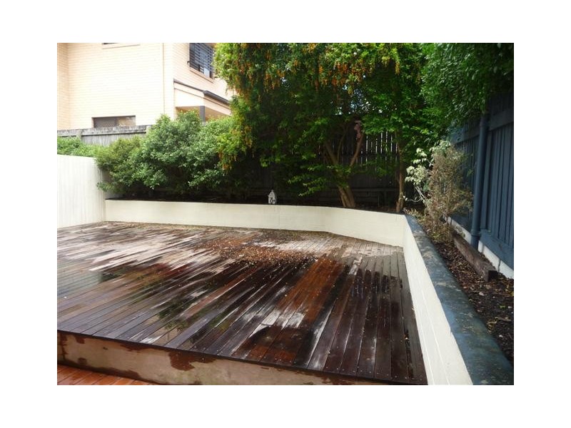 4/29 Edmond, Carina QLD 4152