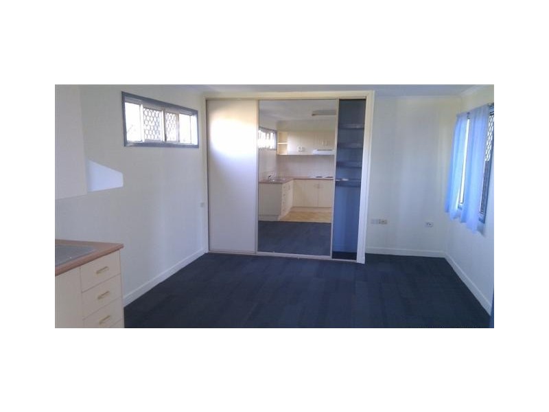 33A Kennington Road, Carina QLD 4152