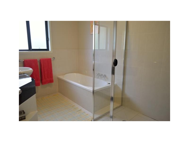 27 Giordano Place, Belmont QLD 4153