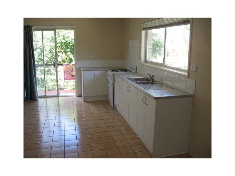 42 Abbott Street, Camp Hill QLD 4152