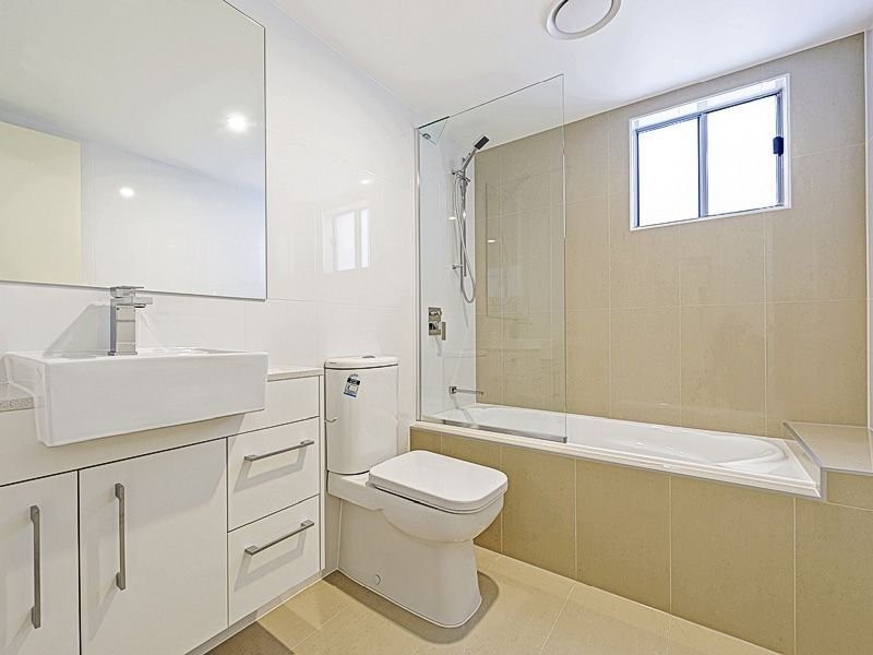 2/56  Nelson Street, Coorparoo QLD 4151