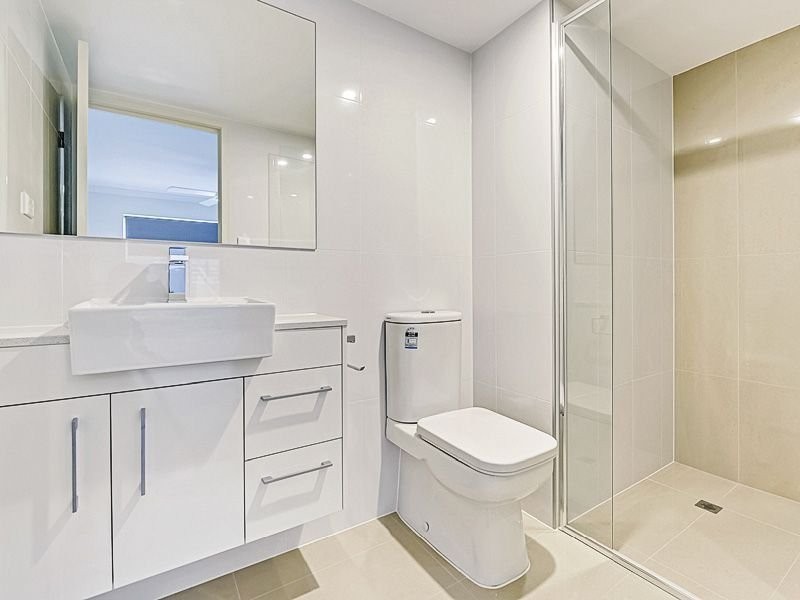 2/56  Nelson Street, Coorparoo QLD 4151