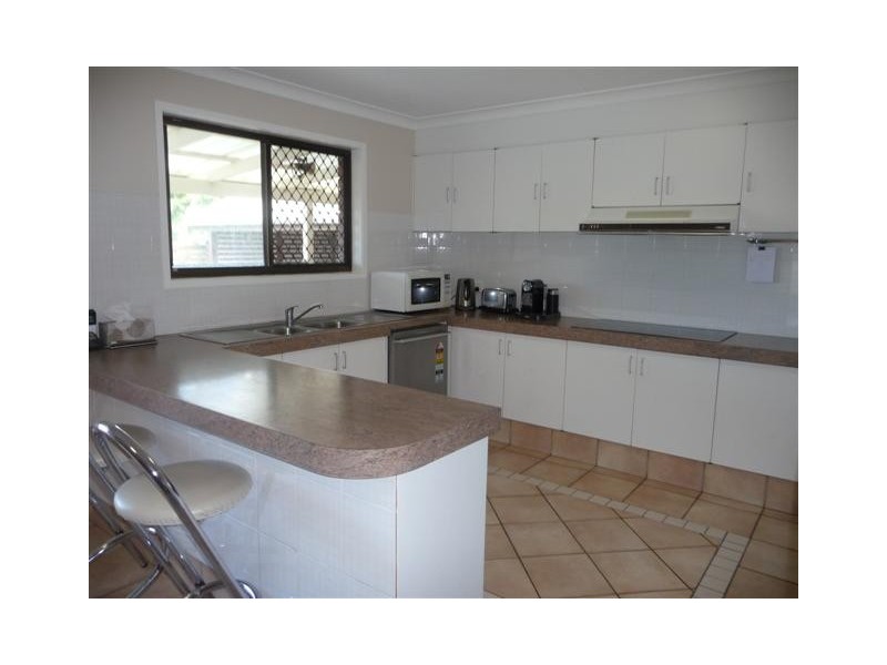 35 Breadalbane, Carindale QLD 4152