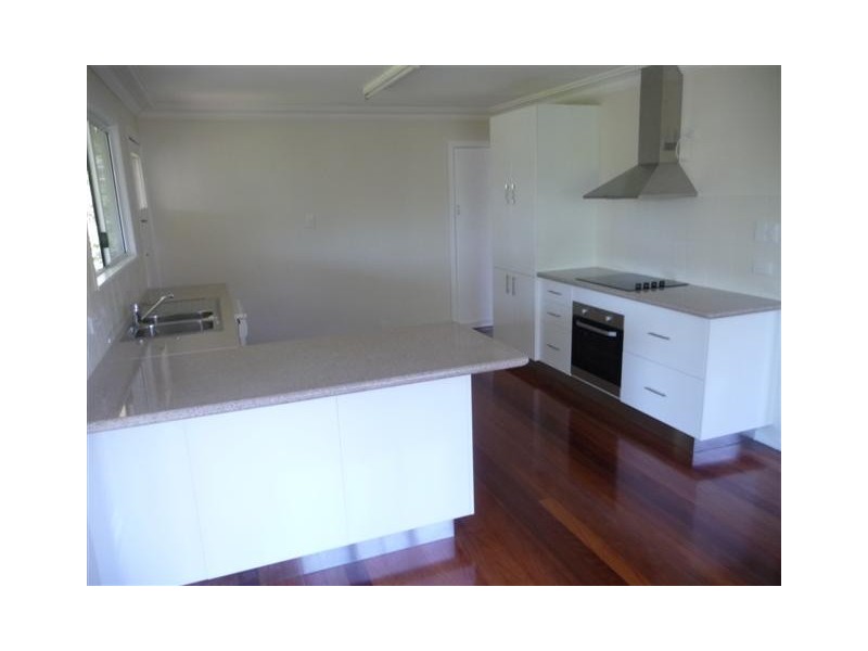 41 Merle St, Carina QLD 4152