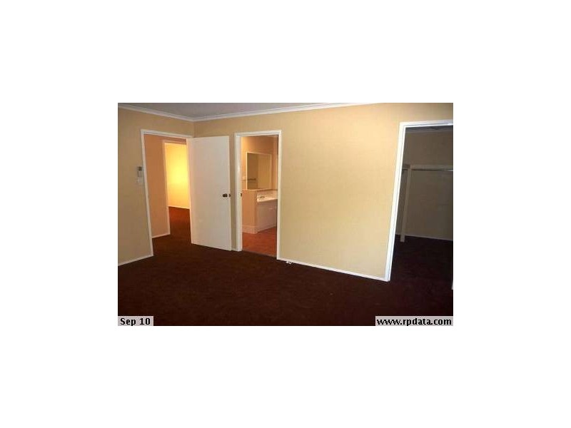 2/841 Old Cleveland Rd, Carina QLD 4152