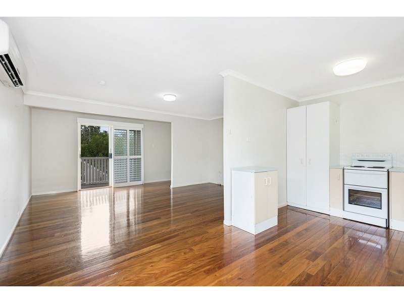 4 Darren Drive, Slacks Creek QLD 4127
