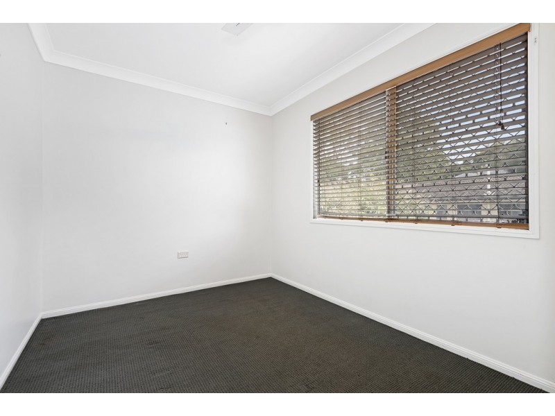 4 Darren Drive, Slacks Creek QLD 4127
