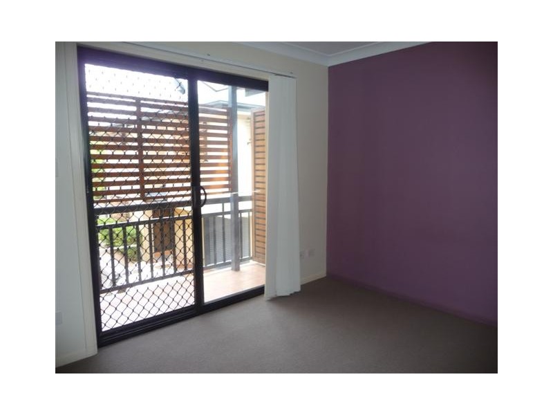 3/31 Dickenson Street, Carina QLD 4152