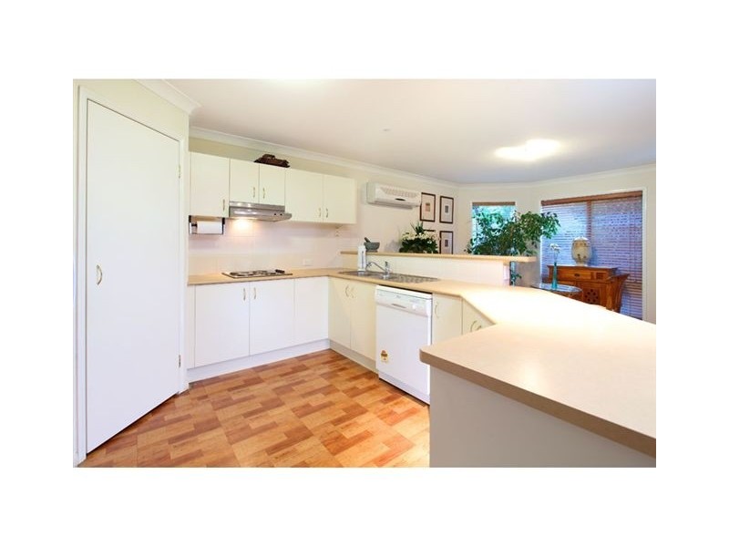 49 Silky Oak Cresent, Carindale QLD 4152