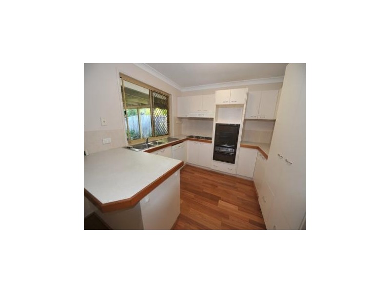 26 Paris Ave, Morningside QLD 4170