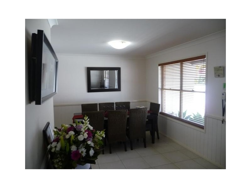 2/37 Cambridge St, Carina Heights QLD 4152