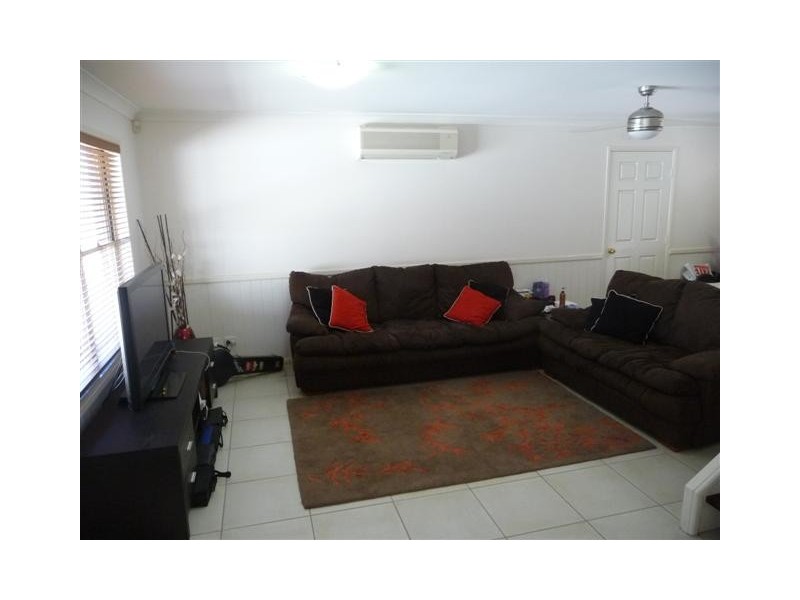 2/37 Cambridge St, Carina Heights QLD 4152