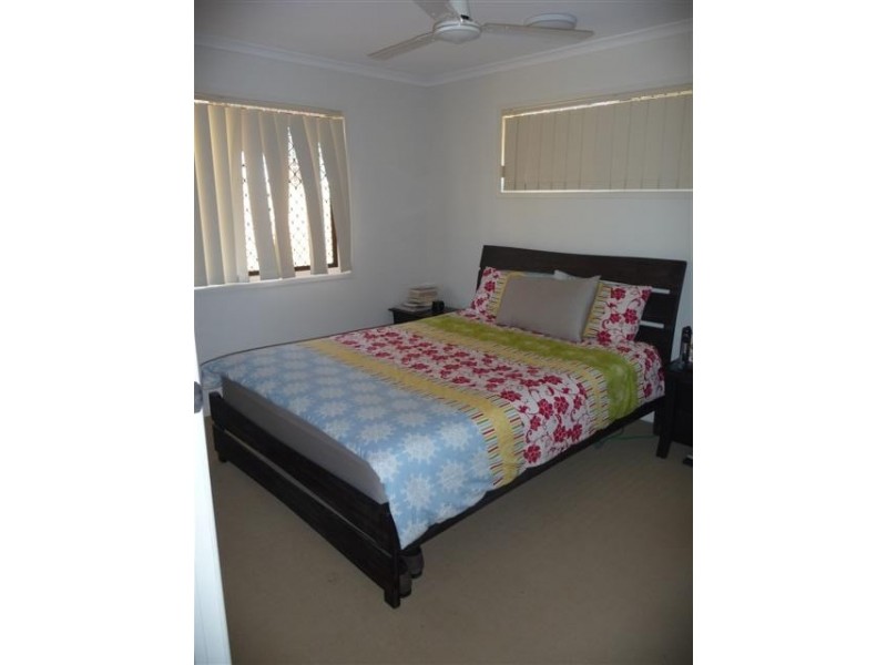 19 Sunstone Street, Manly West QLD 4179