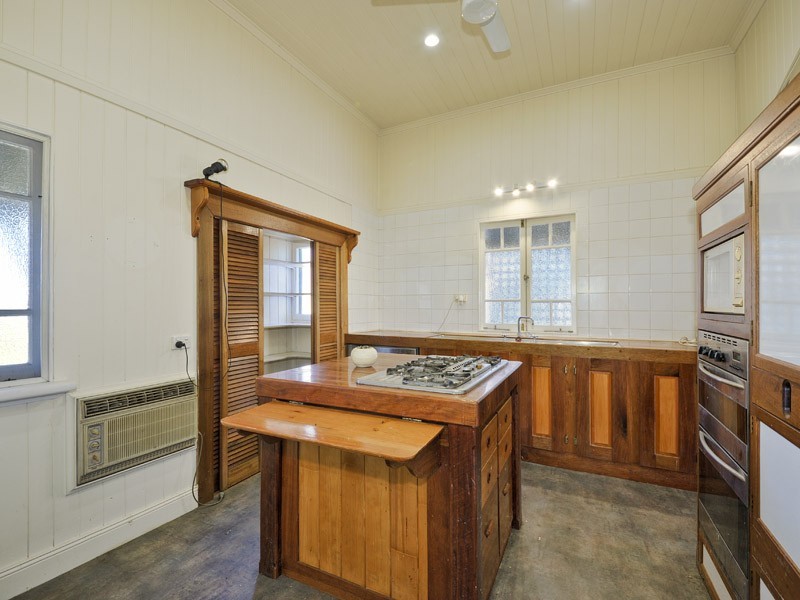 71  Wynnum Road, Norman Park QLD 4170