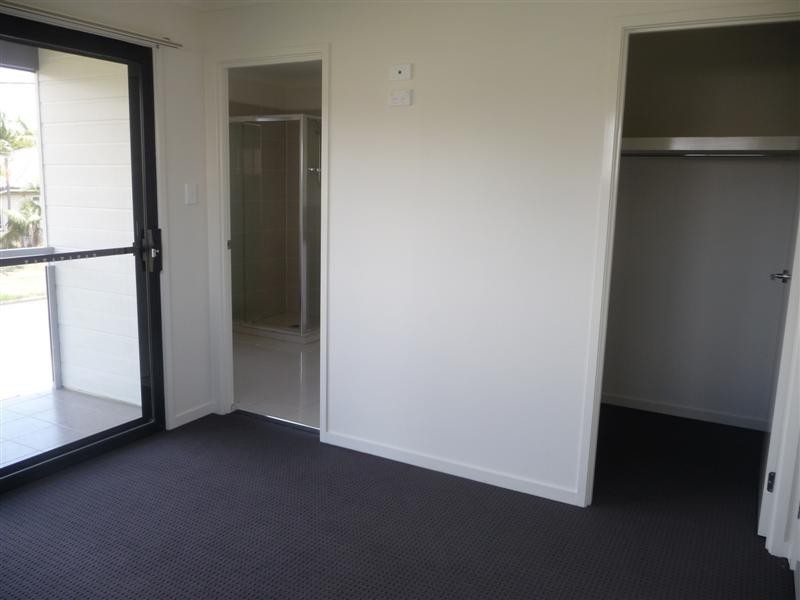 3/39 Dickenson St, Carina QLD 4152