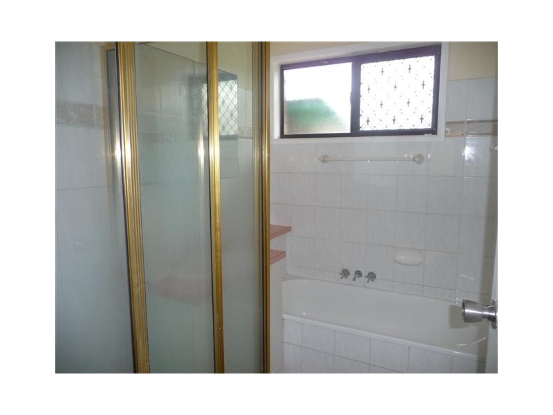 16 Lycette, Belmont QLD 4153