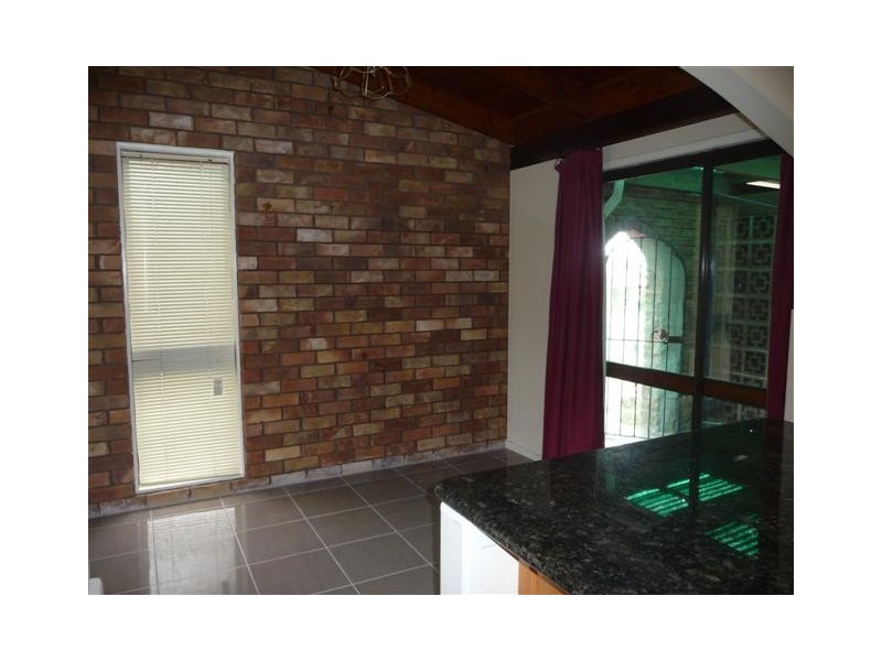 16 Lycette, Belmont QLD 4153