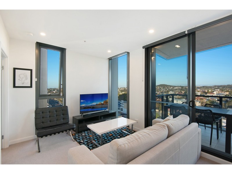 31305 / 300 OLD CLEVELAND ROAD, Coorparoo QLD 4151