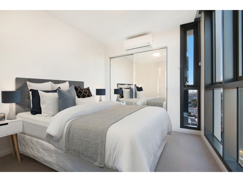 31305 / 300 OLD CLEVELAND ROAD, Coorparoo QLD 4151