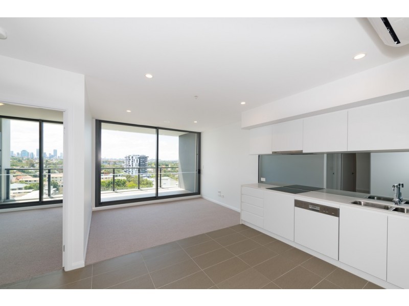 20904/300 Old Cleveland Road, Coorparoo QLD 4151