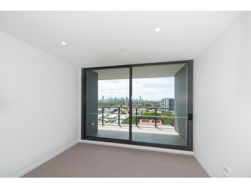 20904/300 Old Cleveland Road, Coorparoo QLD 4151