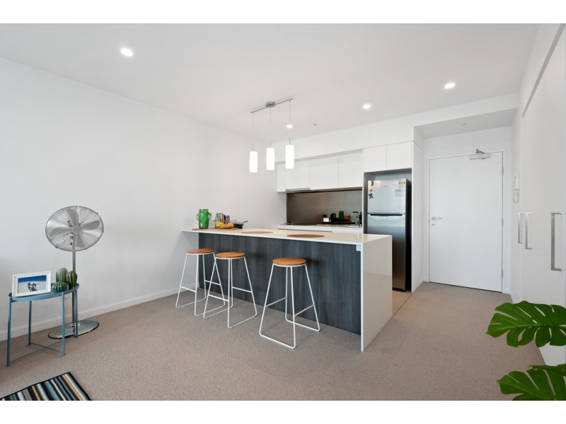 10608/300 Old Cleveland Road, Coorparoo QLD 4151