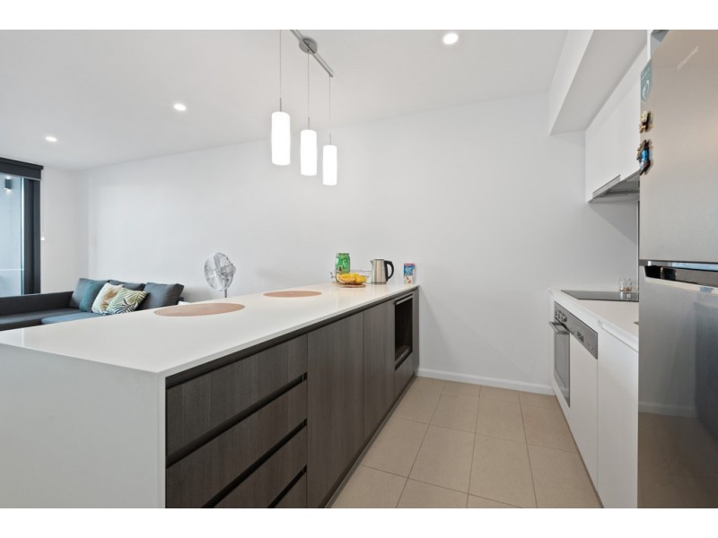 10608/300 Old Cleveland Road, Coorparoo QLD 4151