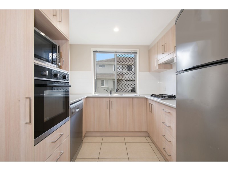18/15 SILVEREYE DRIVE, Griffin QLD 4503