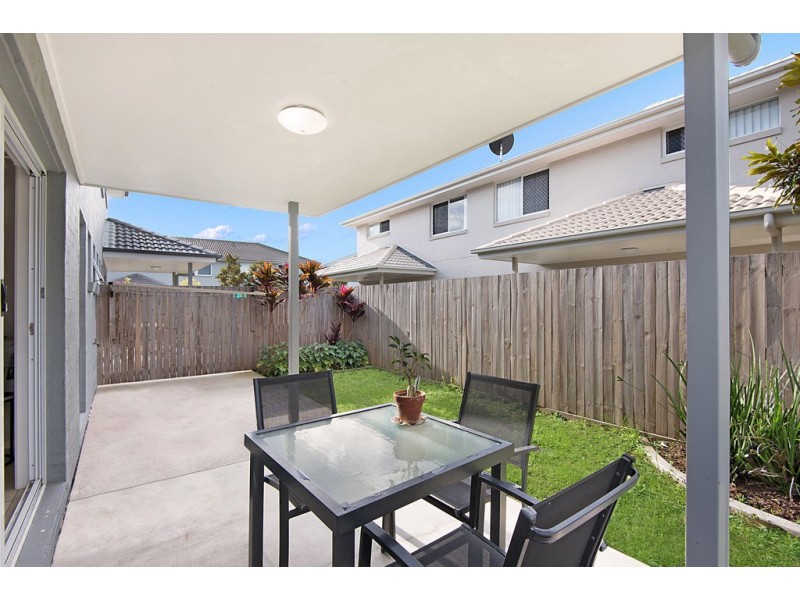 18/15 SILVEREYE DRIVE, Griffin QLD 4503