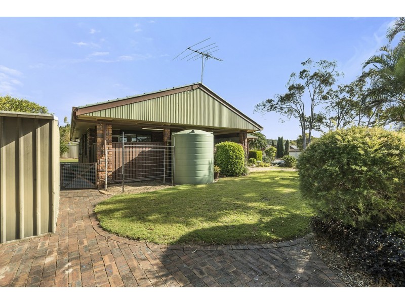 12 AMBROSIUS STREET, Carindale QLD 4152