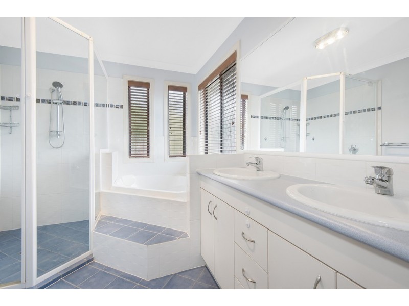 130 TRISTANIA WAY, Mount Gravatt East QLD 4122