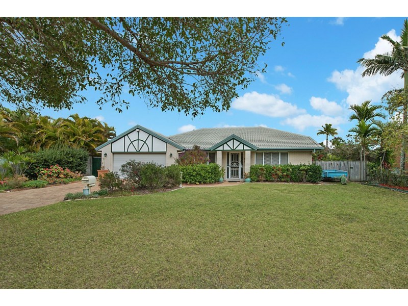 17 MICHELANGELO CRESCENT, Mackenzie QLD 4156