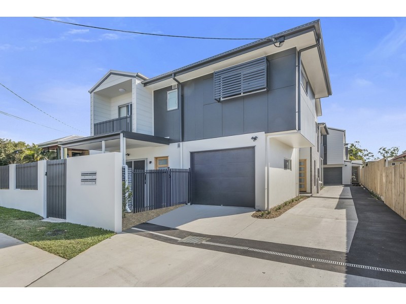 2/68 Dickenson St, Carina QLD 4152