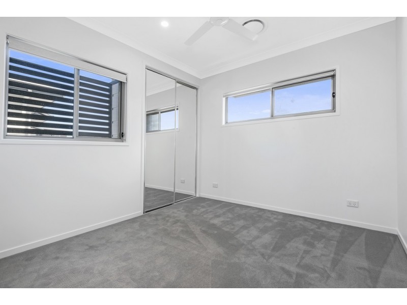 4/68 Dickenson St, Carina QLD 4152
