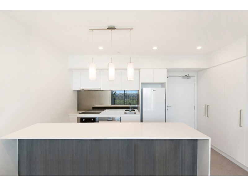 20511/300 OLD CLEVELAND ROAD, Coorparoo QLD 4151